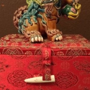 Oriental foo dog